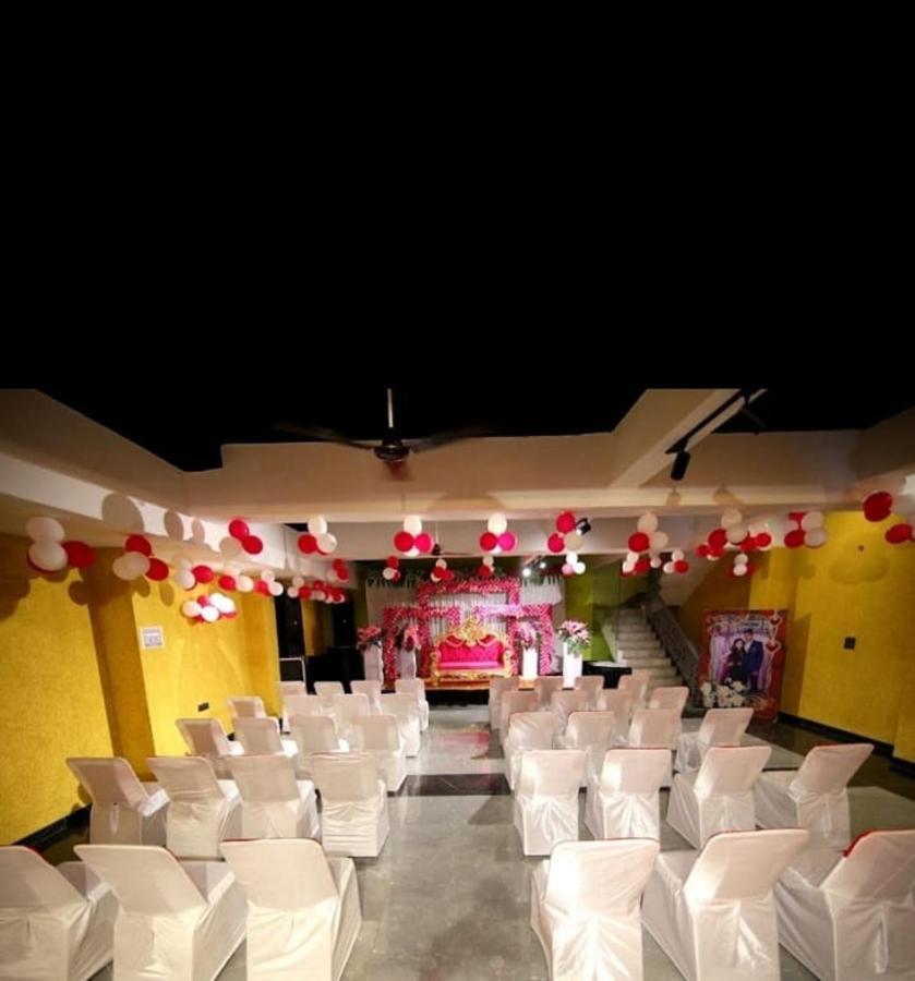 Hotel The Midnight By Wb Inn Agra  Exterior photo